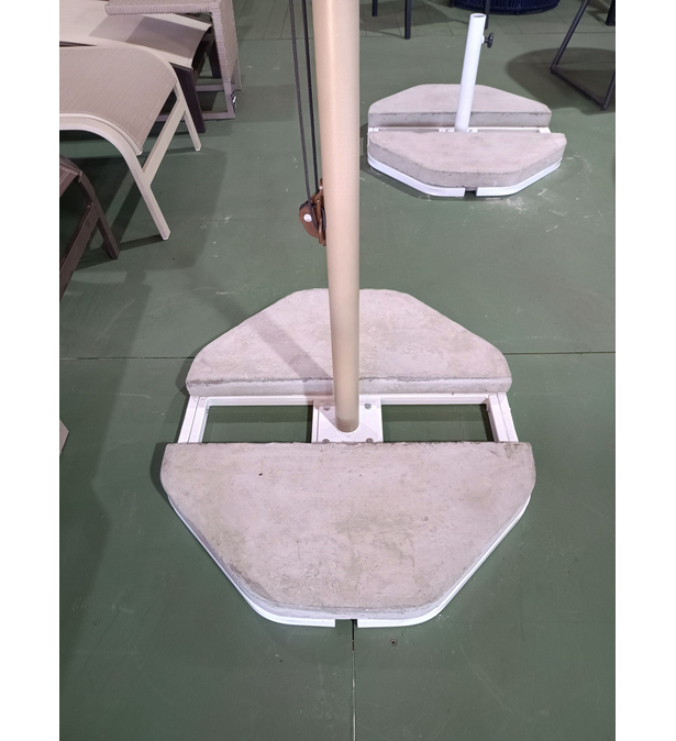 x BASE Ombrelones central 61kg